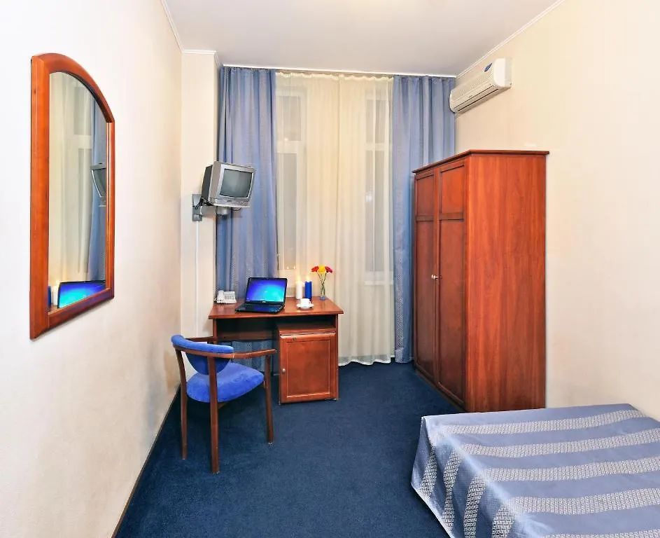 7 Days Hotel Kiev