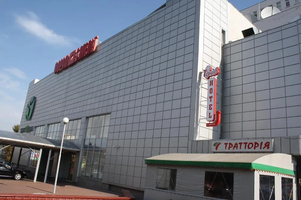 7 Days Hotel Kiev