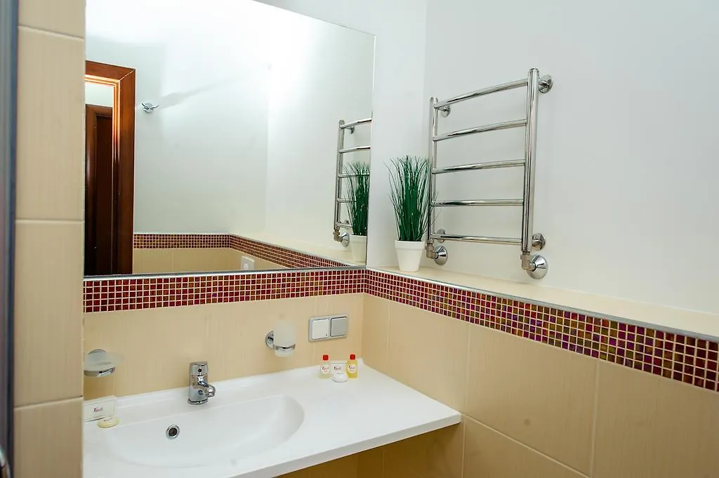 7 Days Hotel Kiev