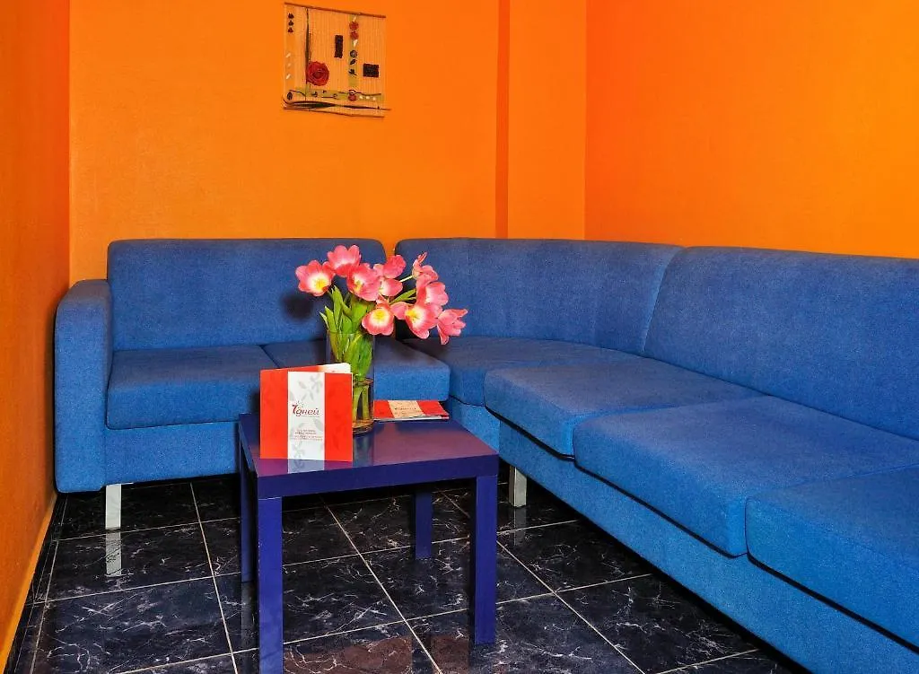 7 Days Hotel Kiev