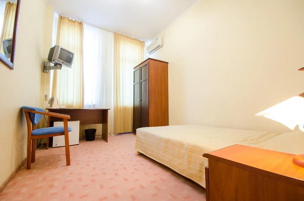 7 Days Hotel Kiev