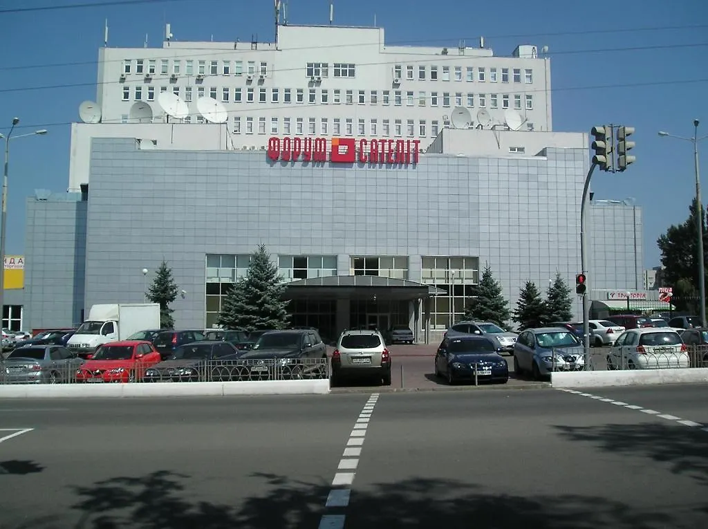 7 Days Hotel Kiev