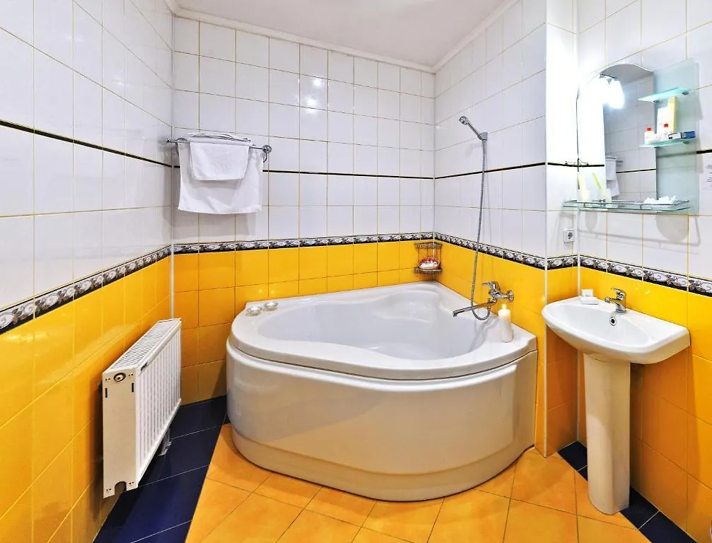 7 Days Hotel Kiev