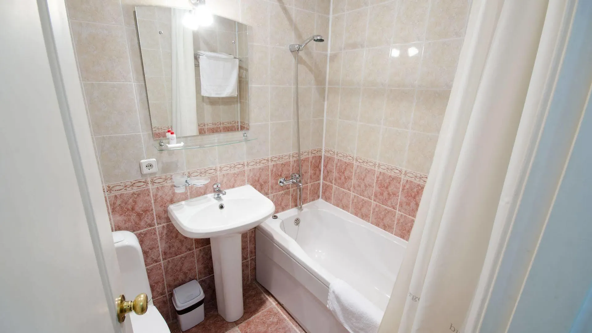 7 Days Hotel Kiev Ukraina